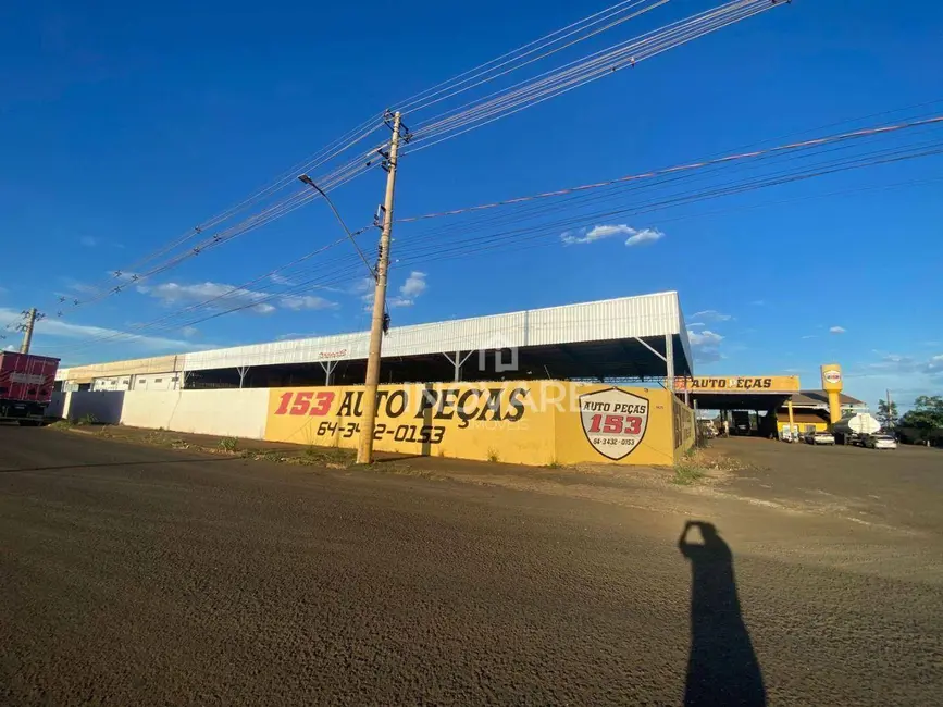 Foto 2 de Armazém / Galpão para alugar, 1250m2 em Itumbiara - GO