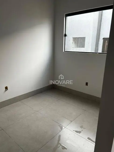 Kitnet com 1 quarto para alugar, 500m2 em Itumbiara - GO - imagem 2 Foto 2 de Kitnet com 1 quarto para alugar, 500m2 em Itumbiara - GO