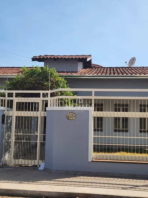 Foto 3 de Casa com 3 quartos à venda, 464m2 em Alto da Boa Vista, Itumbiara - GO