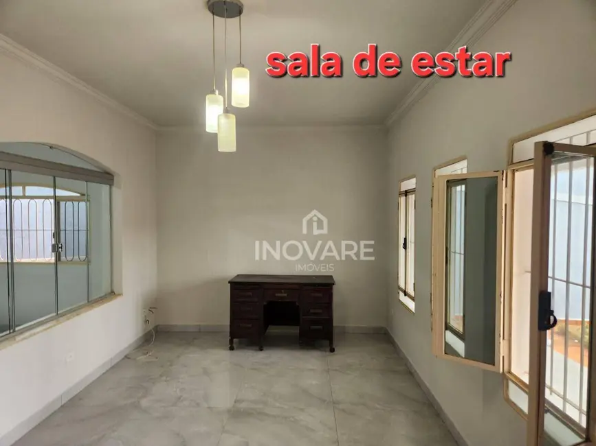 Foto 6 de Casa com 3 quartos à venda, 464m2 em Alto da Boa Vista, Itumbiara - GO