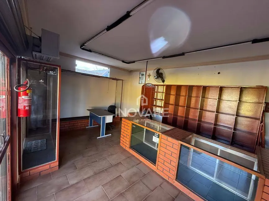 Foto 4 de Sala Comercial para alugar, 360m2 em Itumbiara - GO