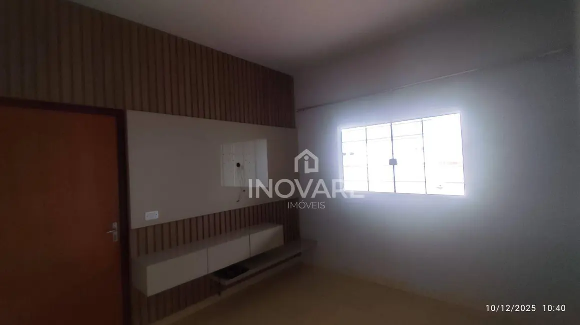 Foto 3 de Casa com 3 quartos à venda e para alugar, 180m2 em Itumbiara - GO