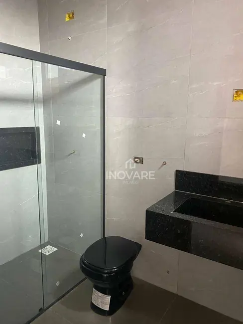 Foto 5 de Casa com 3 quartos à venda, 180m2 em Itumbiara - GO