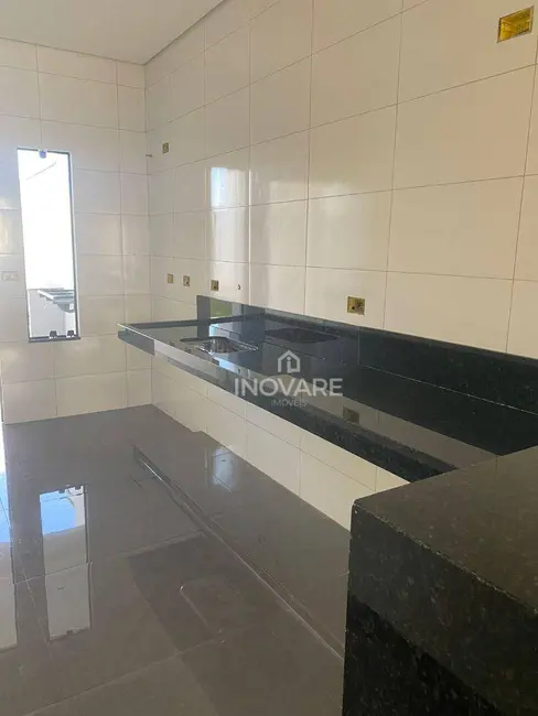 Foto 2 de Casa com 3 quartos à venda, 180m2 em Itumbiara - GO