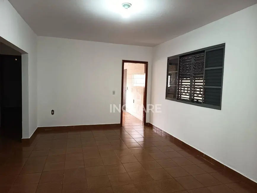 Foto 7 de Casa com 3 quartos à venda, 395m2 em Itumbiara - GO