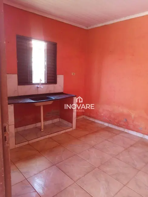 Foto 2 de Casa com 5 quartos à venda, 540m2 em Cachoeira Dourada - GO