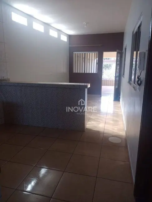 Foto 4 de Casa com 4 quartos para alugar, 468m2 em Alto da Boa Vista, Itumbiara - GO