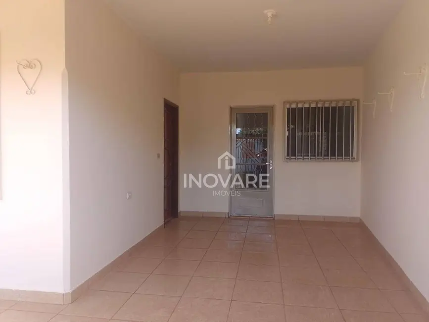 Foto 3 de Casa com 4 quartos para alugar, 468m2 em Alto da Boa Vista, Itumbiara - GO