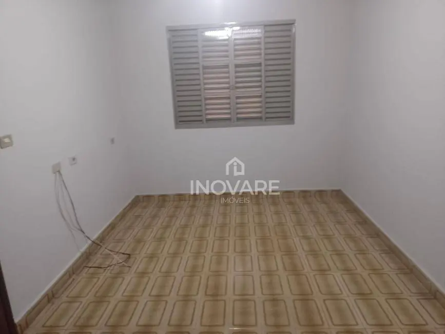 Foto 7 de Casa com 4 quartos para alugar, 468m2 em Alto da Boa Vista, Itumbiara - GO