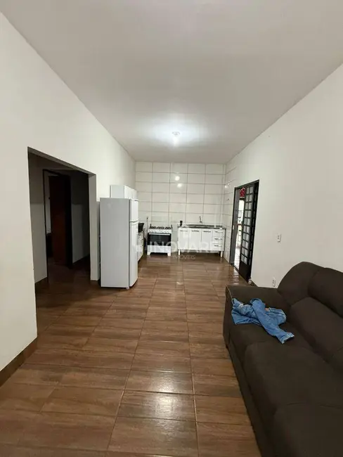 Foto 7 de Sítio / Rancho à venda, 1000m2 em Jardim Morumbi, Itumbiara - GO