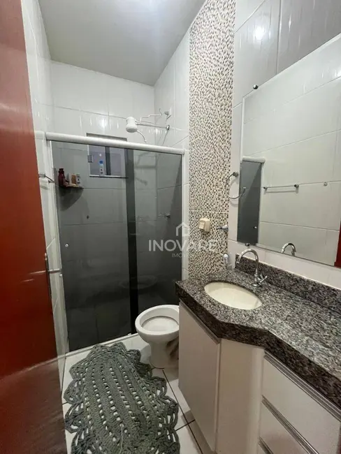 Foto 9 de Casa com 2 quartos à venda, 200m2 em Itumbiara - GO