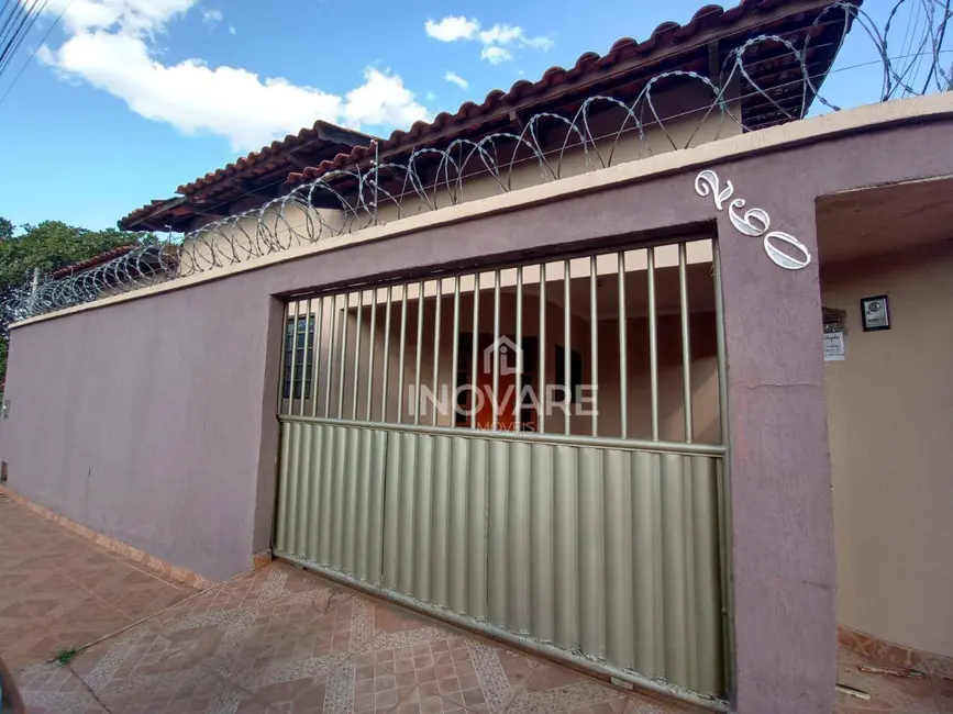 Casa com 4 quartos à venda e para alugar em Jardim América, Itumbiara - GO - imagem 1 Foto 1 de Casa com 4 quartos à venda e para alugar em Jardim América, Itumbiara - GO