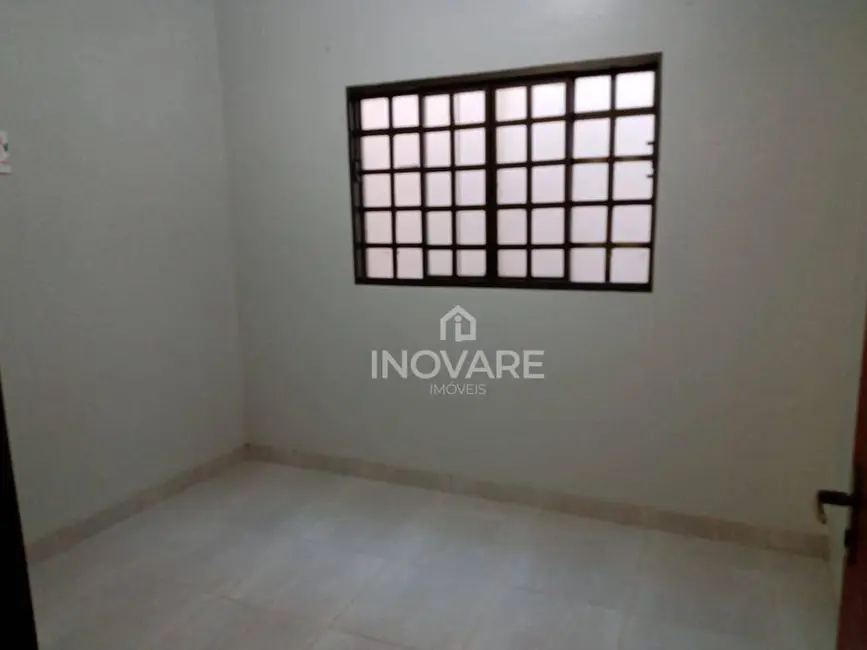 Casa com 4 quartos à venda e para alugar em Jardim América, Itumbiara - GO - imagem 4 Foto 4 de Casa com 4 quartos à venda e para alugar em Jardim América, Itumbiara - GO