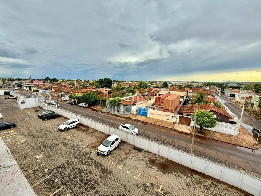 Foto 3 de Apartamento com 2 quartos à venda e para alugar, 41m2 em Setor Buritys, Itumbiara - GO