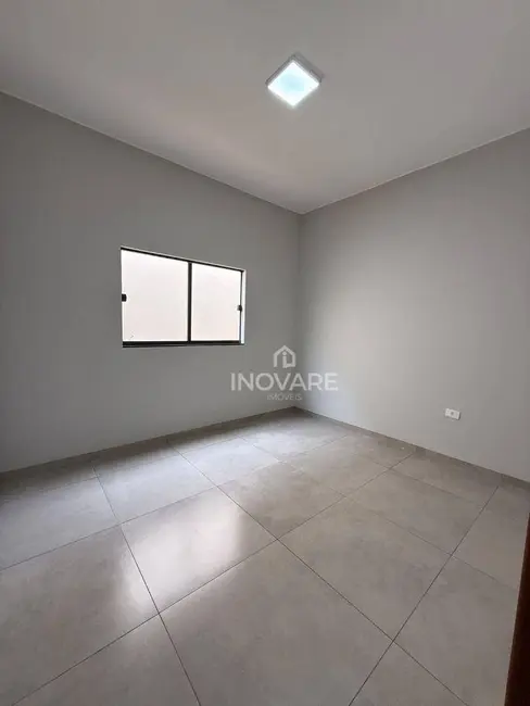 Foto 3 de Casa com 3 quartos à venda, 250m2 em Jardim Morumbi, Itumbiara - GO