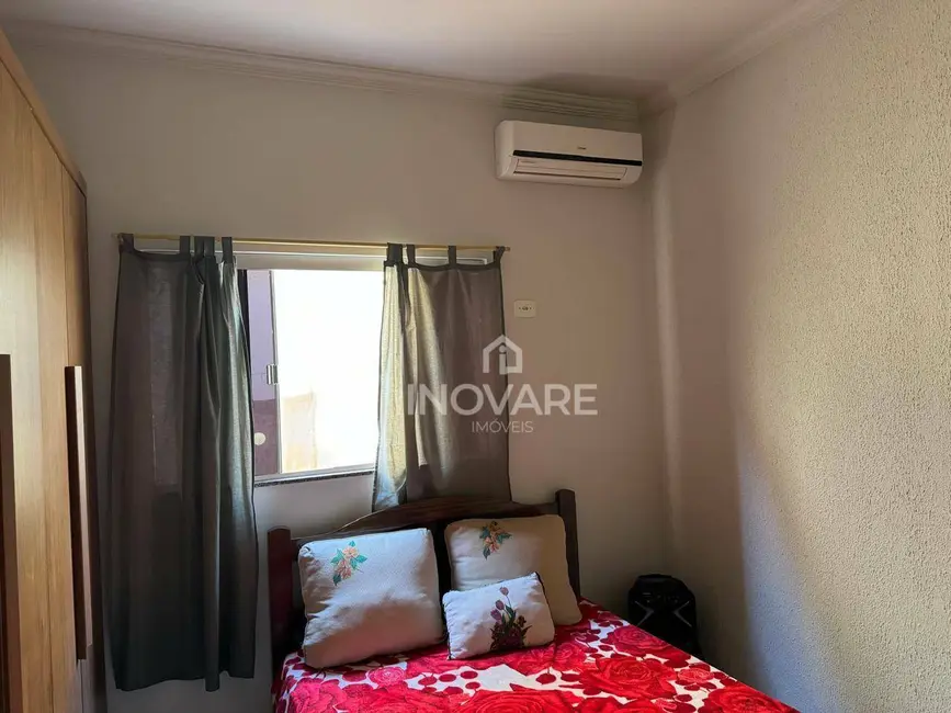 Foto 8 de Casa com 3 quartos à venda, 250m2 em Jardim Morumbi, Itumbiara - GO