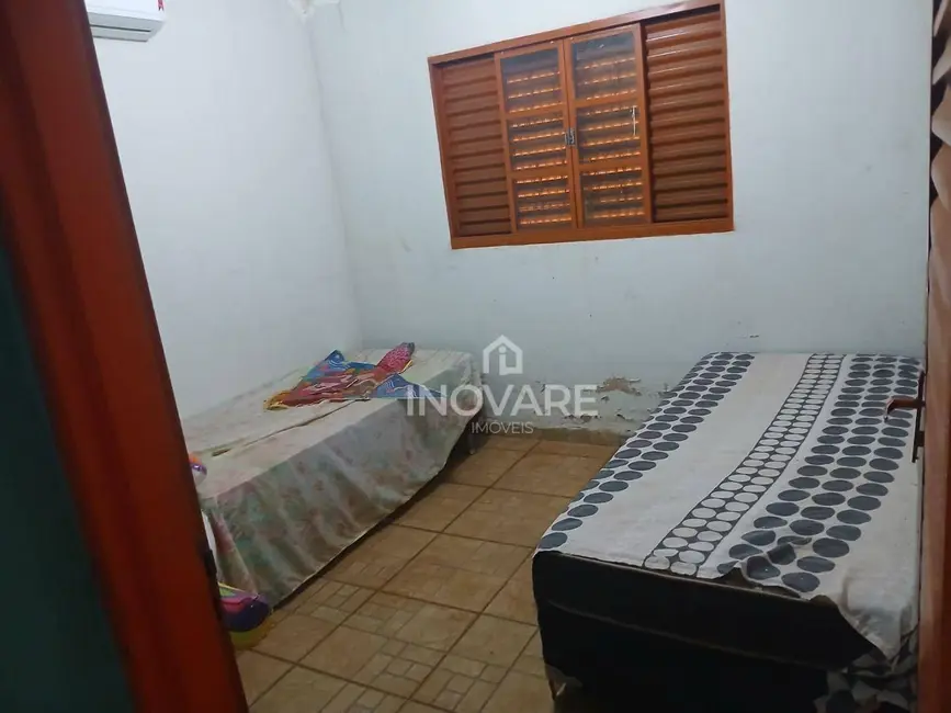 Foto 4 de Sítio / Rancho com 3 quartos à venda, 1500m2 em Buriti Alegre - GO
