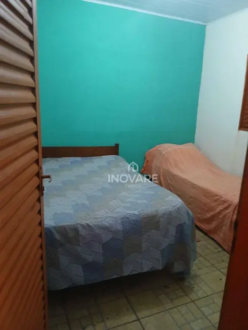 Foto 3 de Sítio / Rancho com 3 quartos à venda, 1500m2 em Buriti Alegre - GO