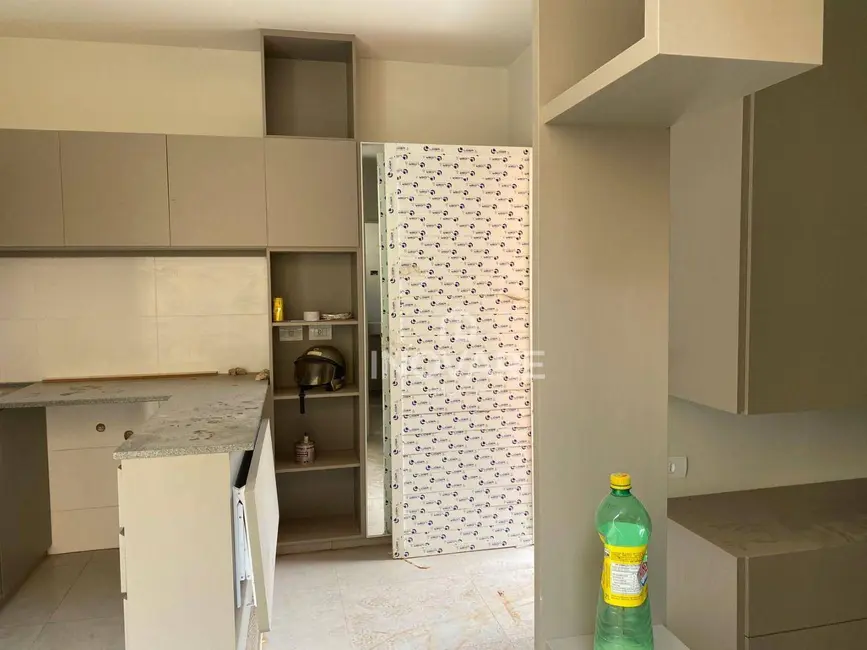 Kitnet com 1 quarto para alugar, 360m2 em Residencial Jardim Primavera, Itumbiara - GO - imagem 6 Foto 6 de Kitnet com 1 quarto para alugar, 360m2 em Residencial Jardim Primavera, Itumbiara - GO