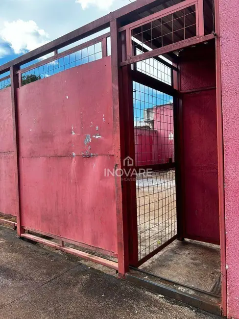 Foto 2 de Sala Comercial para alugar, 558m2 em Itumbiara - GO