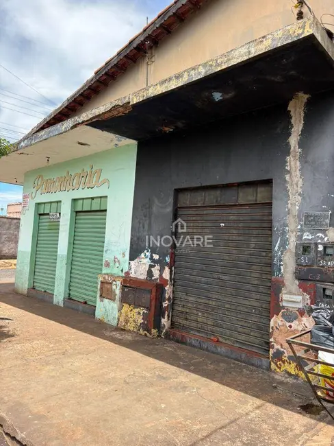 Foto 4 de Sala Comercial à venda, 300m2 em Setor Planalto, Itumbiara - GO
