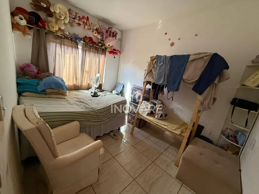 Foto 9 de Casa com 3 quartos à venda em Arapora - MG