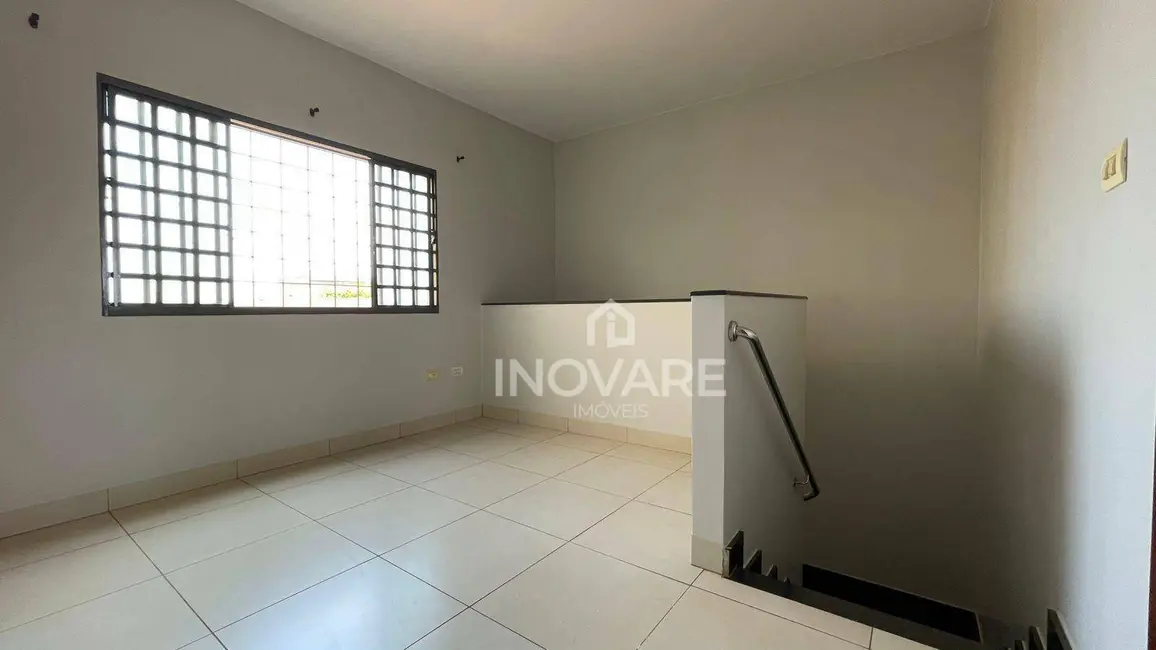 Foto 9 de Casa com 3 quartos para alugar, 360m2 em Setor Novo Horizonte, Itumbiara - GO