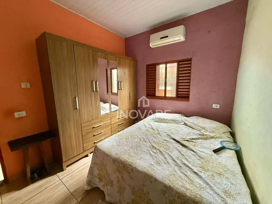 Foto 5 de Casa com 3 quartos à venda, 360m2 em Setor Novo Horizonte, Itumbiara - GO