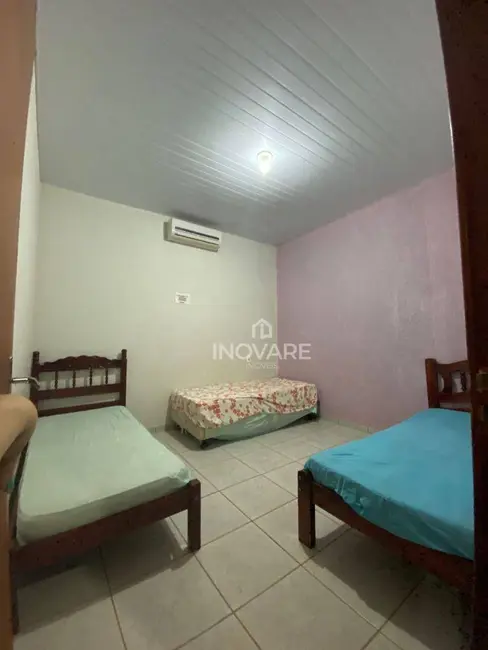 Foto 6 de Sítio / Rancho com 4 quartos à venda, 1700m2 em Buriti Alegre - GO