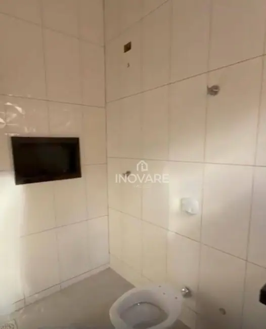 Foto 6 de Casa com 3 quartos à venda, 198m2 em Jardim Leonora, Itumbiara - GO