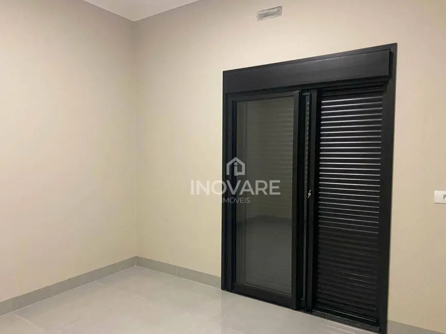 Foto 9 de Casa com 3 quartos à venda, 213m2 em Alto da Boa Vista, Itumbiara - GO