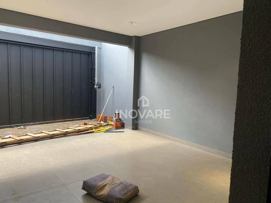 Foto 2 de Casa com 3 quartos à venda, 213m2 em Alto da Boa Vista, Itumbiara - GO