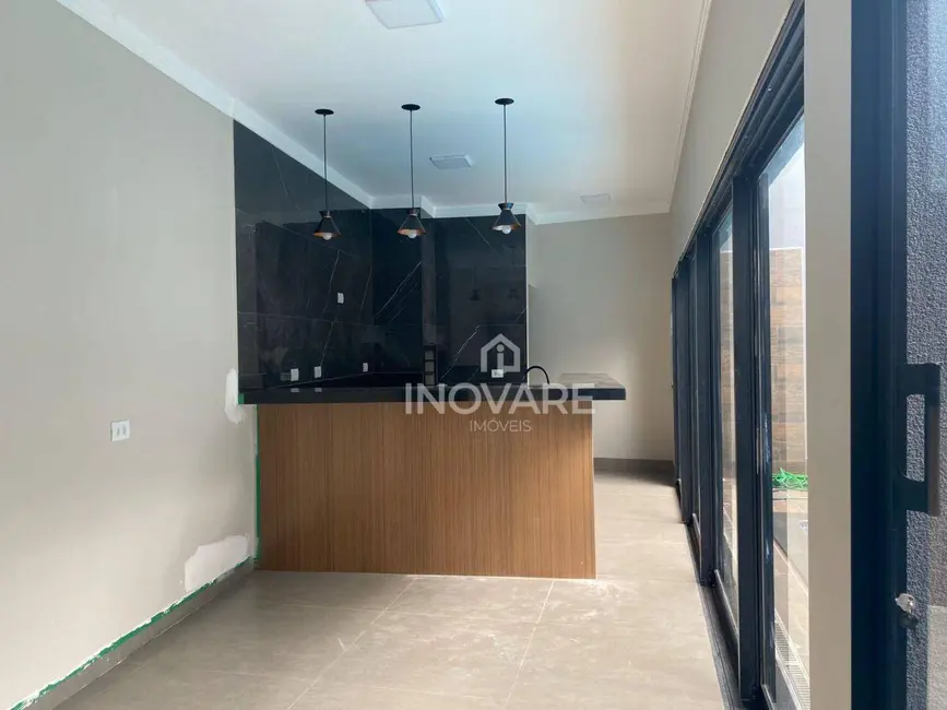 Foto 4 de Casa com 3 quartos à venda, 213m2 em Alto da Boa Vista, Itumbiara - GO