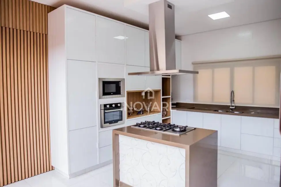 Foto 8 de Casa com 3 quartos à venda, 300m2 em Jardim Morumbi, Itumbiara - GO