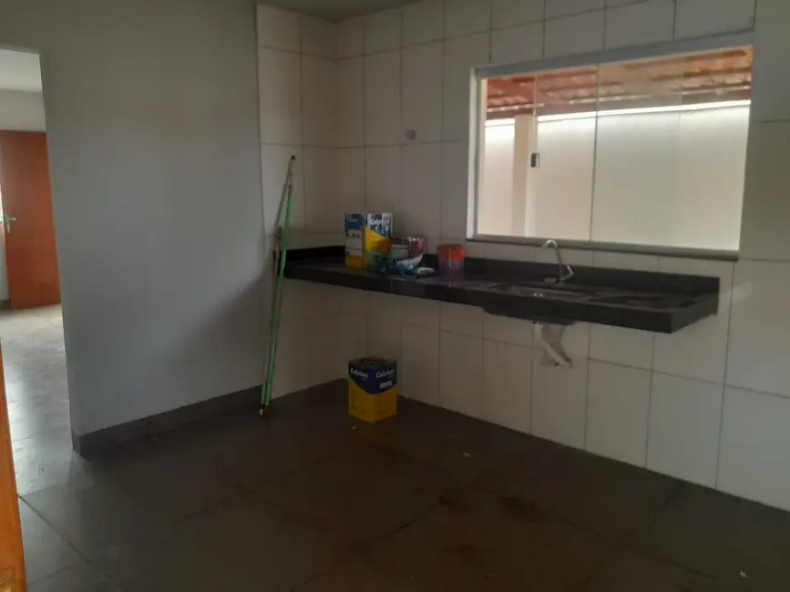 Foto 6 de Casa com 2 quartos à venda, 300m2 em Zenon Borges Guimarães, Itumbiara - GO