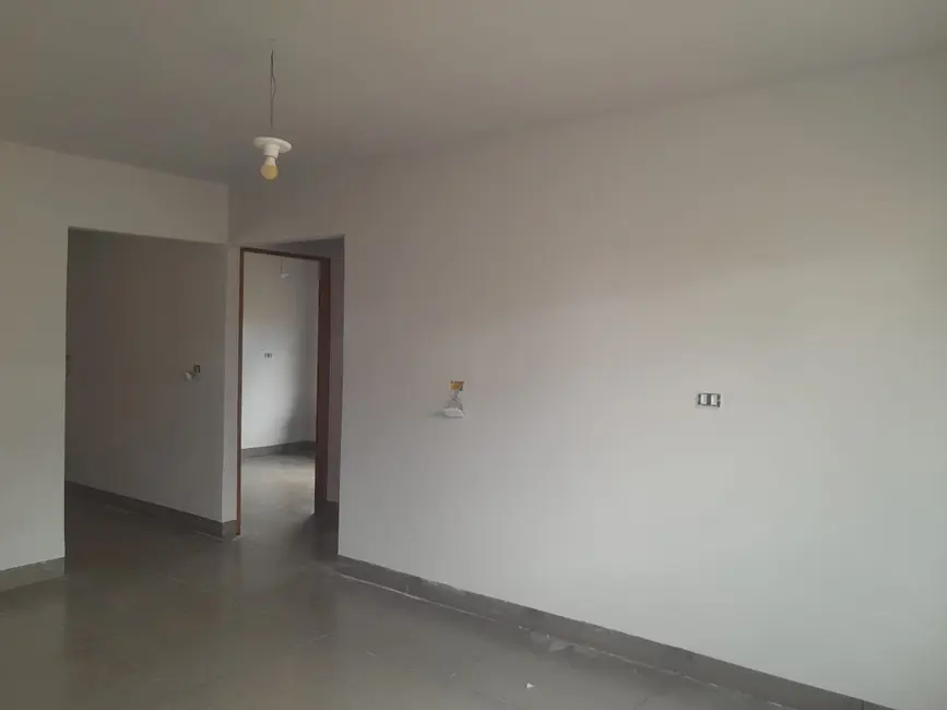 Foto 3 de Casa com 2 quartos à venda, 300m2 em Zenon Borges Guimarães, Itumbiara - GO