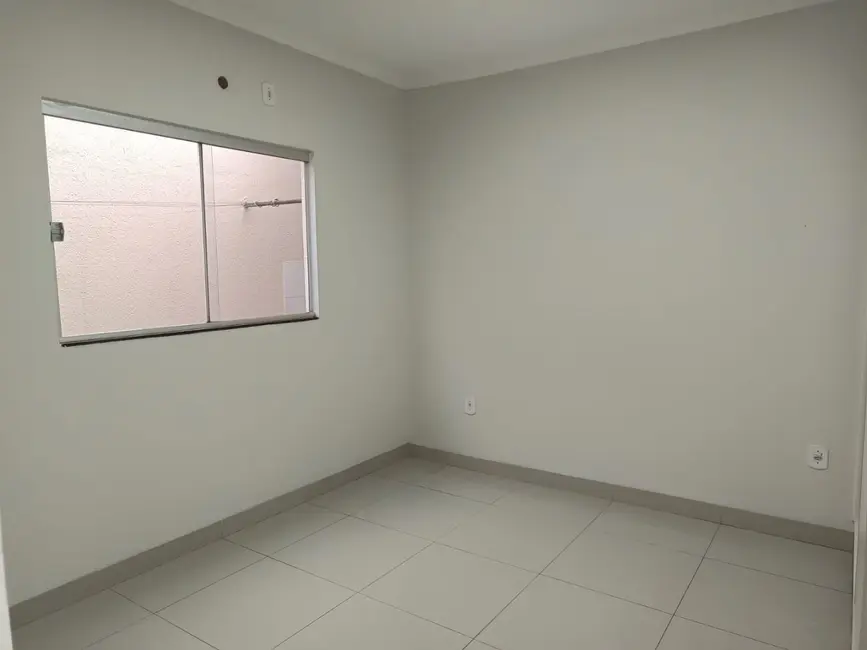Foto 7 de Casa com 3 quartos para alugar, 250m2 em Jardim Morumbi, Itumbiara - GO