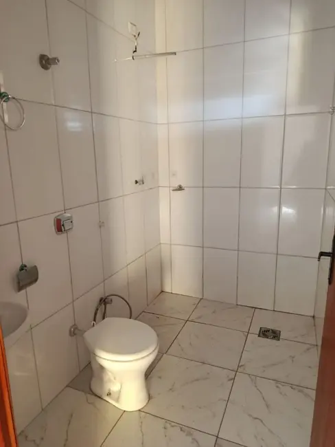Foto 8 de Casa com 2 quartos para alugar em Jardim América, Itumbiara - GO