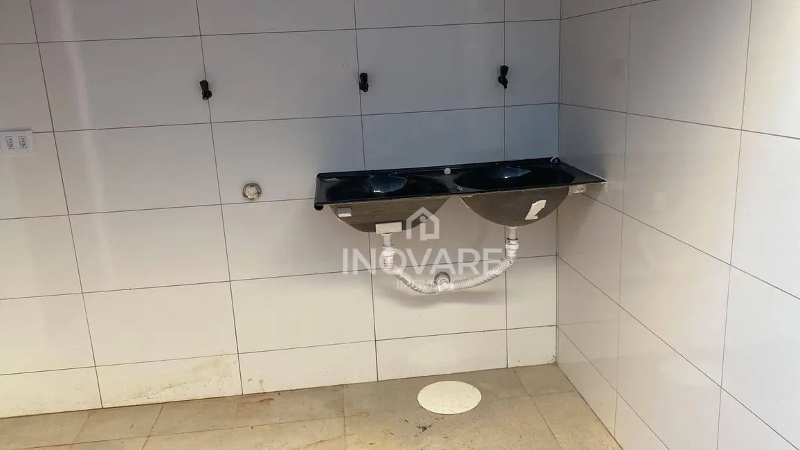 Foto 5 de Casa com 2 quartos à venda, 180m2 em Itumbiara - GO