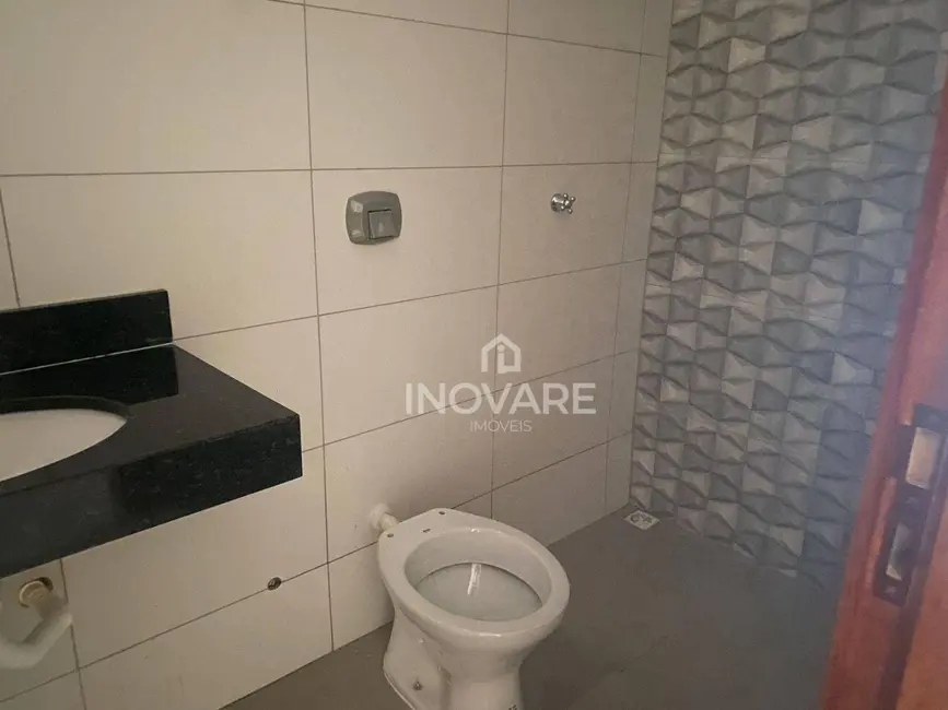 Foto 4 de Casa com 2 quartos à venda, 180m2 em Itumbiara - GO