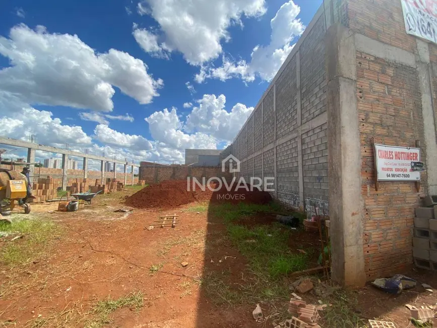 Foto 2 de Armazém / Galpão à venda e para alugar, 390m2 em Itumbiara - GO