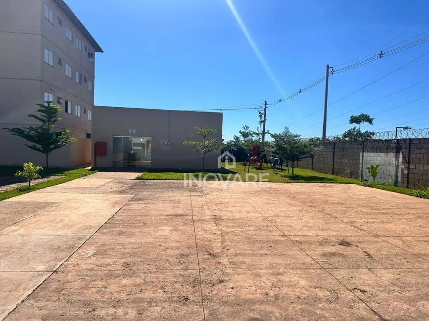 Apartamento com 2 quartos para alugar, 75m2 em Itumbiara - GO - imagem 2 Foto 2 de Apartamento com 2 quartos para alugar, 75m2 em Itumbiara - GO