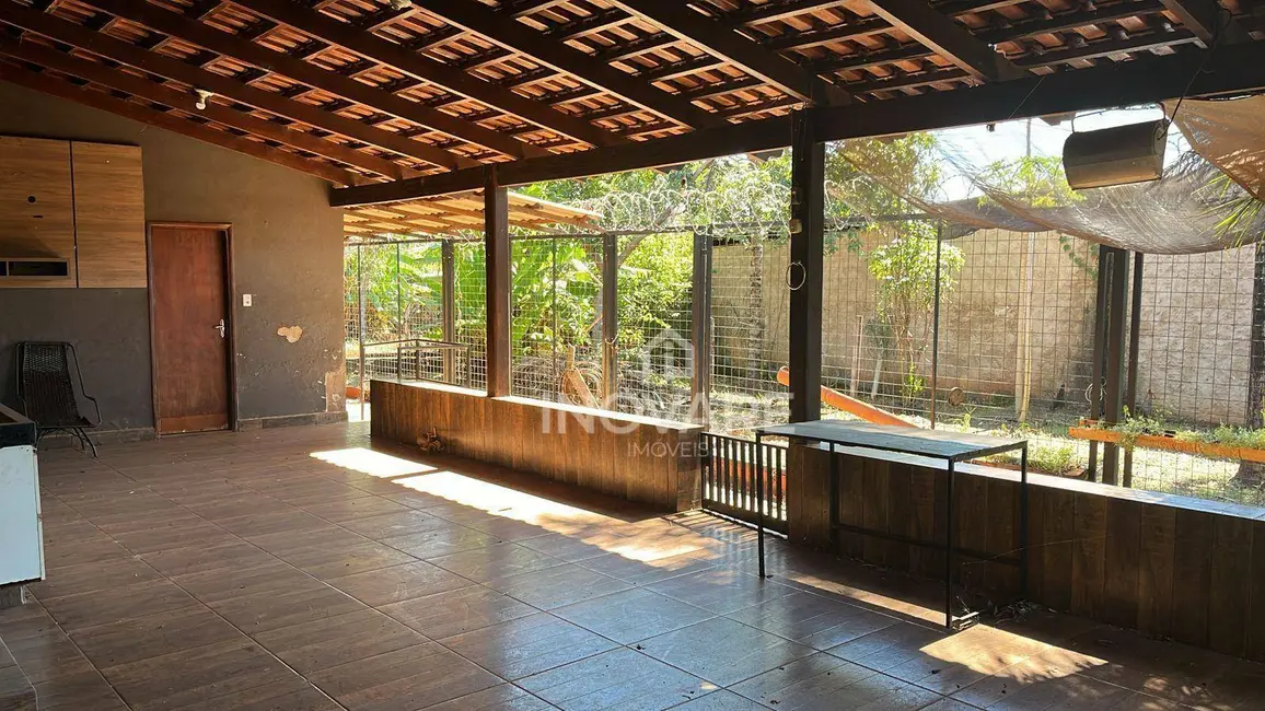 Foto 2 de Sítio / Rancho com 3 quartos à venda, 4750m2 em Setor Trindade, Itumbiara - GO