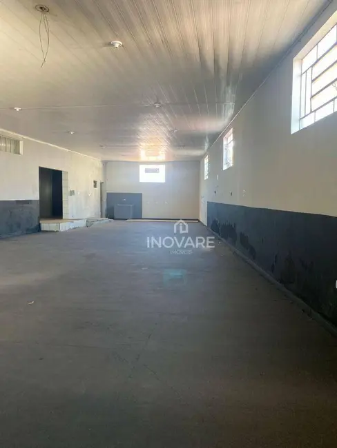 Foto 2 de Sala Comercial para alugar, 150m2 em Itumbiara - GO