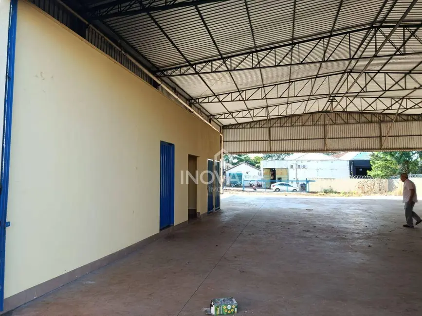 Foto 5 de Armazém / Galpão à venda e para alugar, 1650m2 em Jardim América, Itumbiara - GO