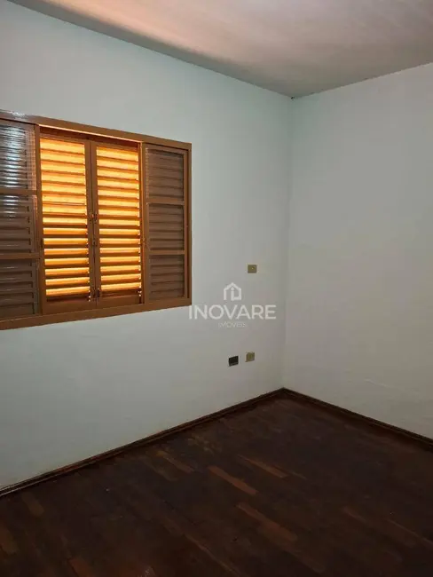 Foto 3 de Casa com 3 quartos para alugar, 360m2 em Setor Anhanguera, Itumbiara - GO