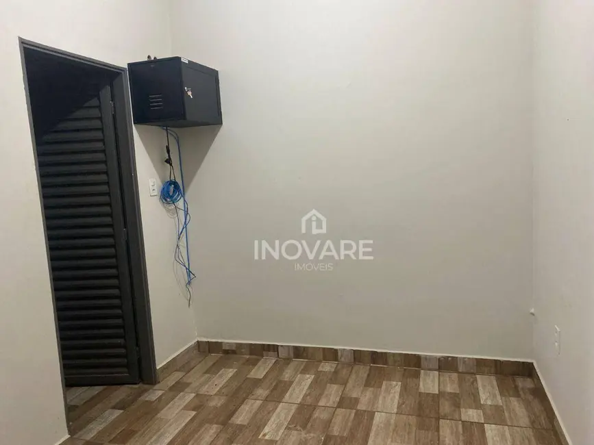 Foto 8 de Armazém / Galpão para alugar, 200m2 em Itumbiara - GO
