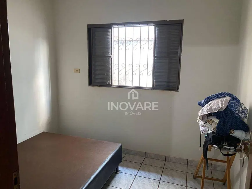 Foto 4 de Casa com 3 quartos à venda, 360m2 em Ferreira da Costa, Itumbiara - GO