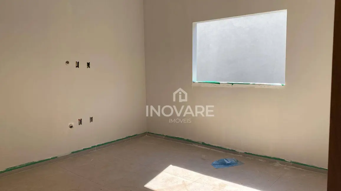 Foto 3 de Casa com 2 quartos à venda, 180m2 em Itumbiara - GO