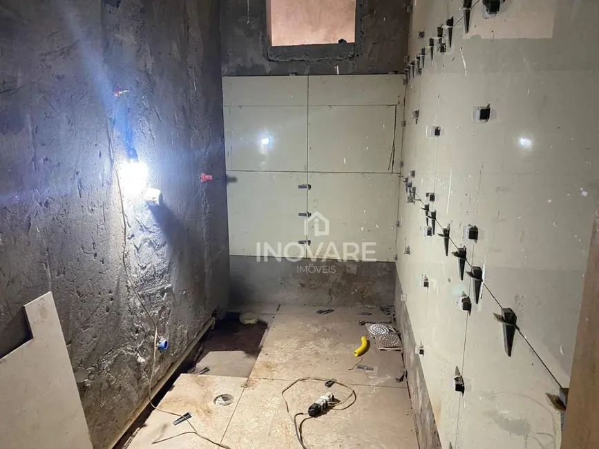 Foto 4 de Casa com 3 quartos à venda, 180m2 em Itumbiara - GO